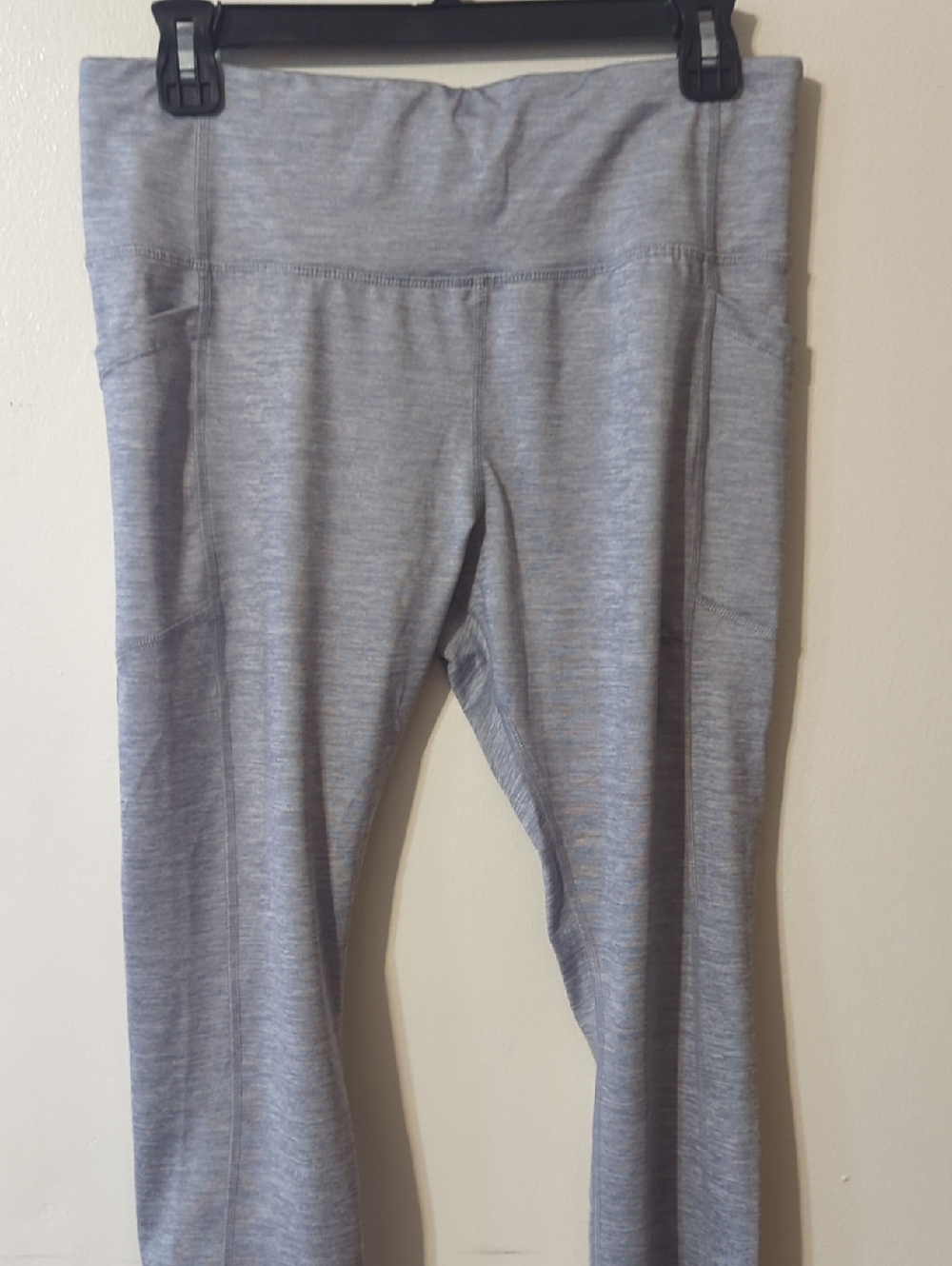 Avia Light Gray Girls' Performance Leggings